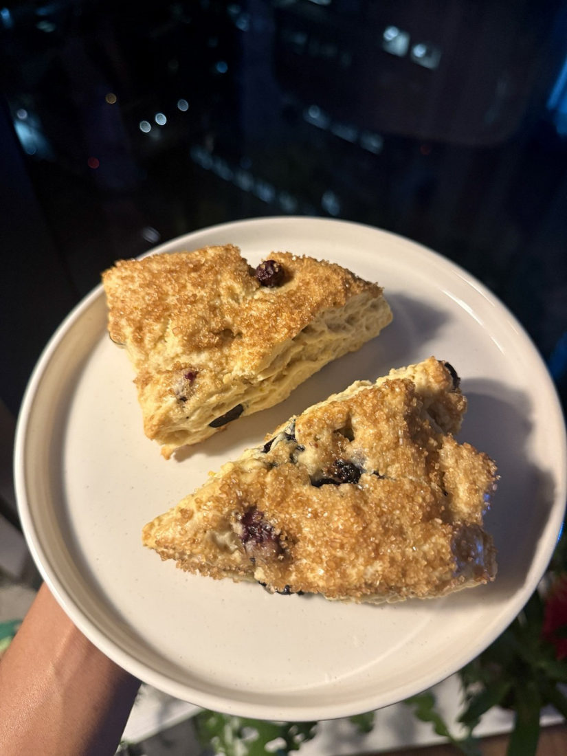 Berry scones